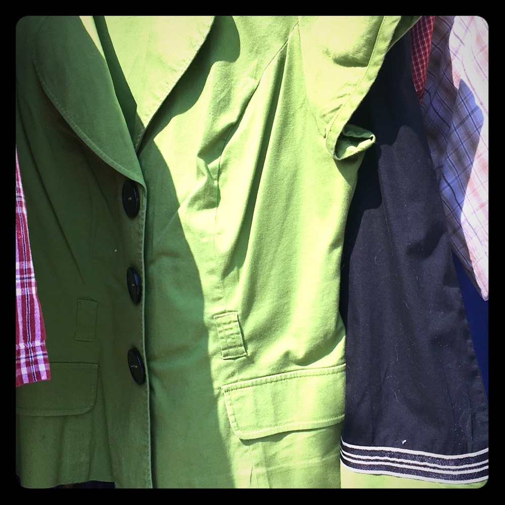 Robbie Bee skirt suit